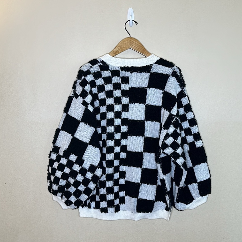 J.NNA Oversized Knit Checkered Pattern V-Neckline Sweater Womens Size Small - Picture 4 of 10